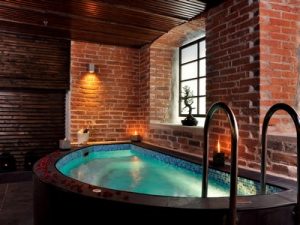 spa extérieur de nuit